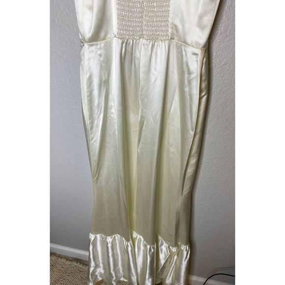Reformation NWT Venetia Dress in Ivory 4 - Picture 3 of 8